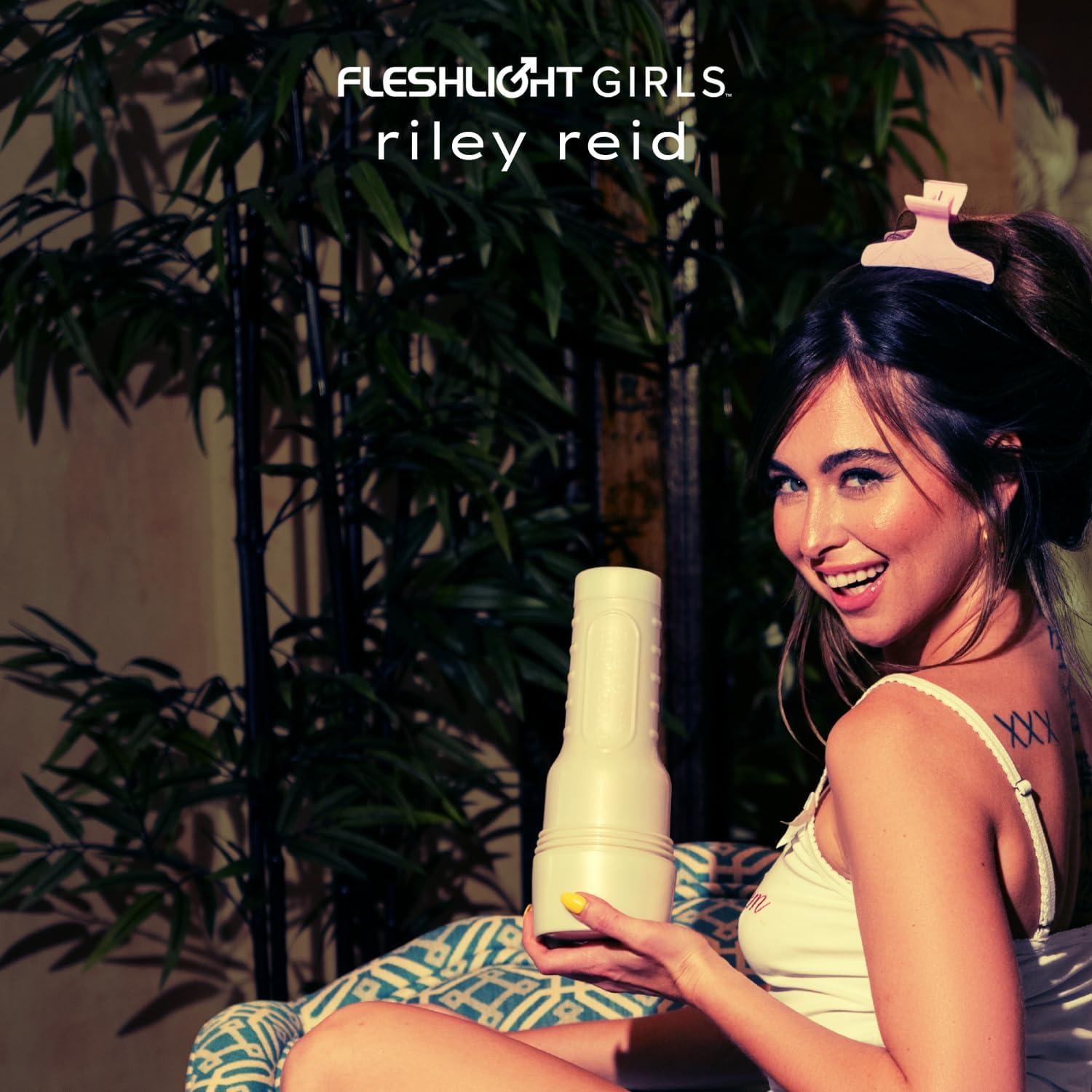 imageFleshlight Girls Riley Reid Utopia Hyper Real Male Sex Toy1 Count Pack of 1