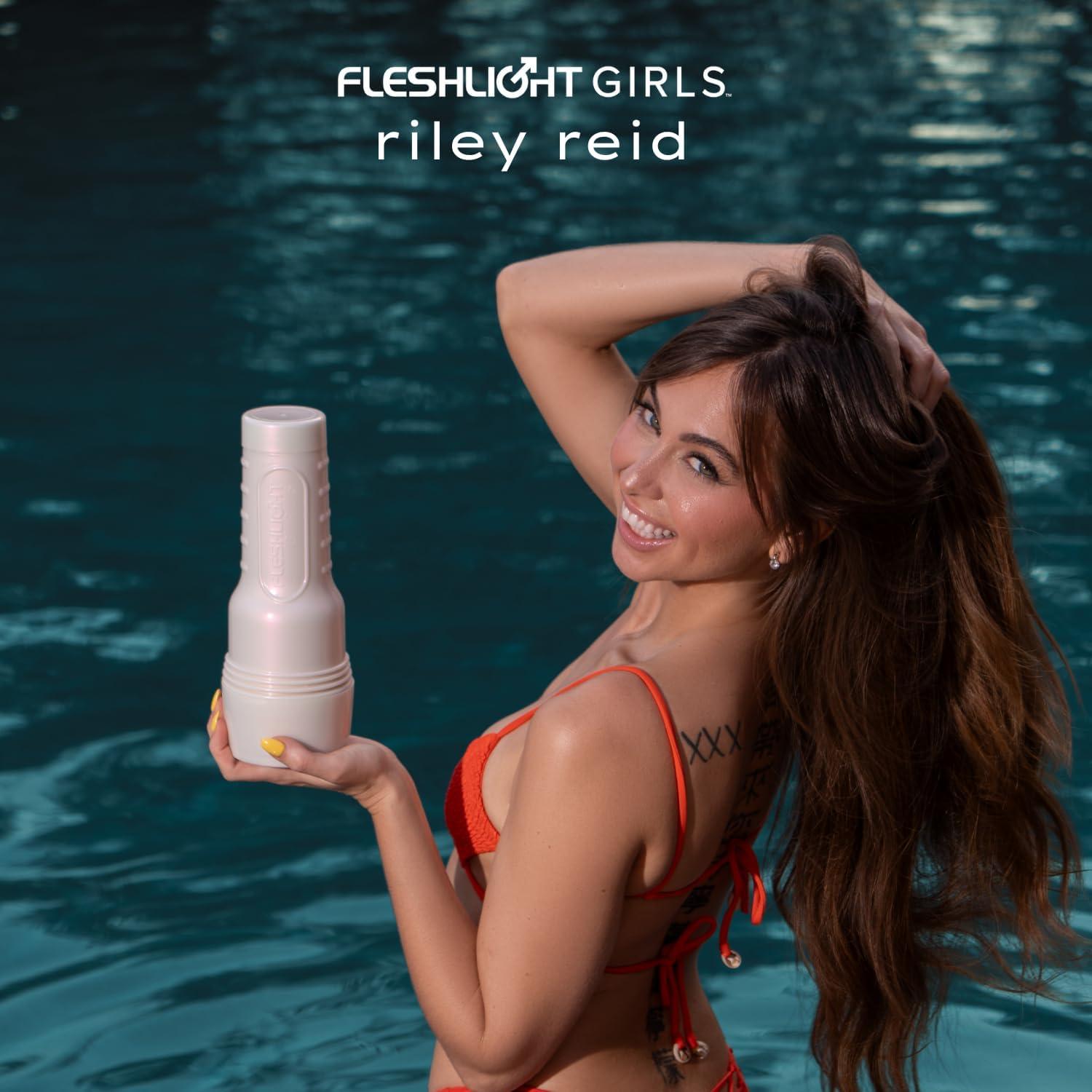 imageFleshlight Girls Riley Reid Utopia Hyper Real Male Sex Toy1 Count Pack of 1