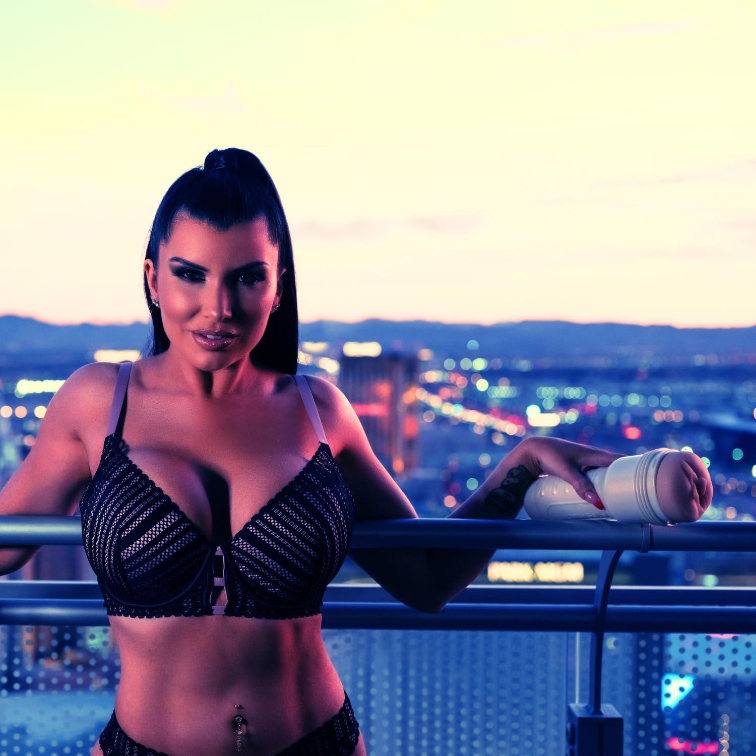 imageFleshlight Girls Romi Rain Storm Realistic Male Masturbator