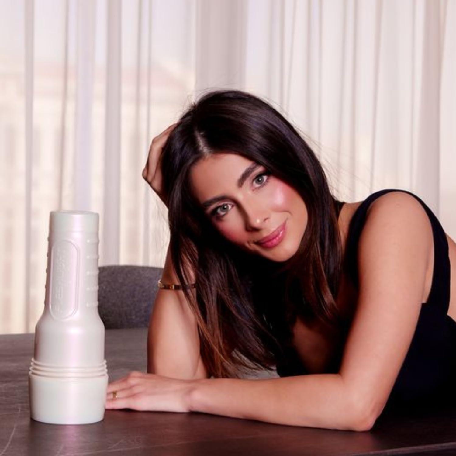 imageFleshlight Girls Tru Kait Too Good to Be Tru