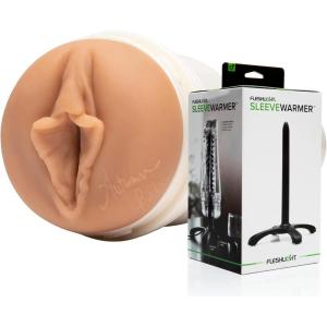 Fleshlight Girls Autumn Falls with A Fleshlight USB Sleeve Warmer